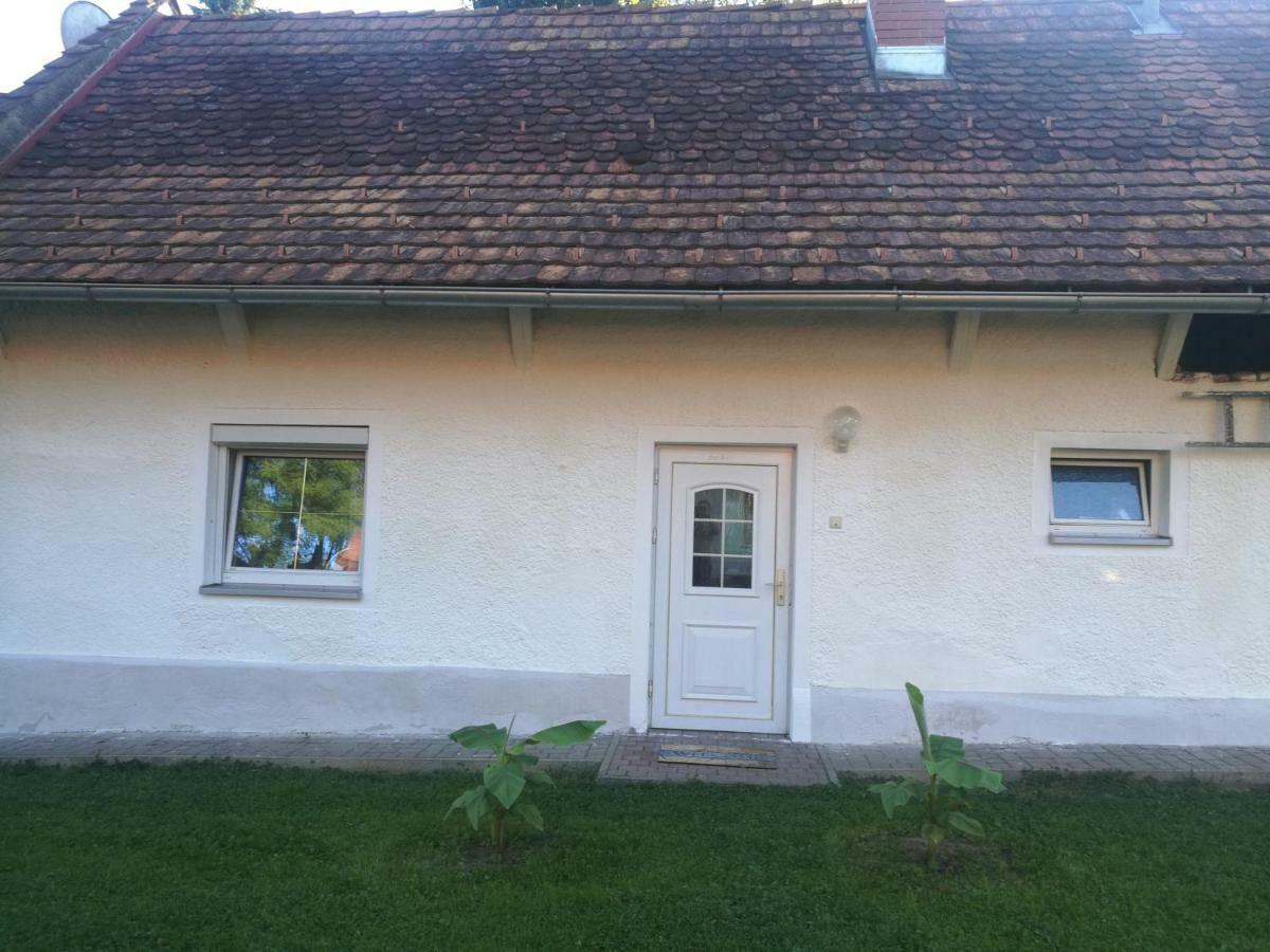Haus Alexander Apartment Graz Exterior photo